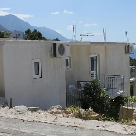 With A Parking Space Brela, Makarska - 6906 Appartamento *