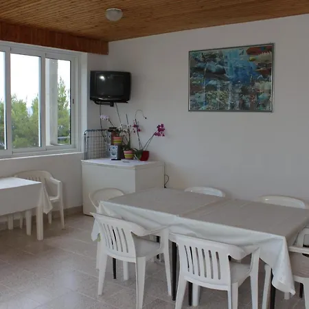 Διαμέρισμα With A Parking Space Brela, Makarska - 6906 Brela