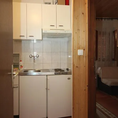 Διαμέρισμα With A Parking Space Brela, Makarska - 6906 Brela